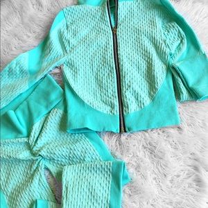 Beautiful butt lift aqua sets.